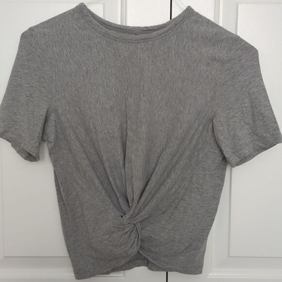 Lululemon Crescent Tee - Picture 2 of 7